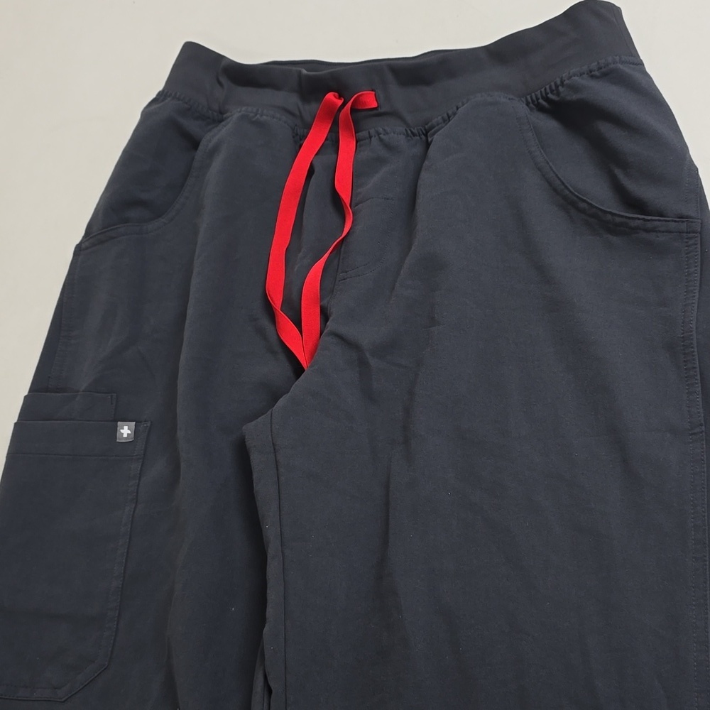 High WaistedHigh Waisted Livingston Basic Scrub Pants - Picture 4 of 9